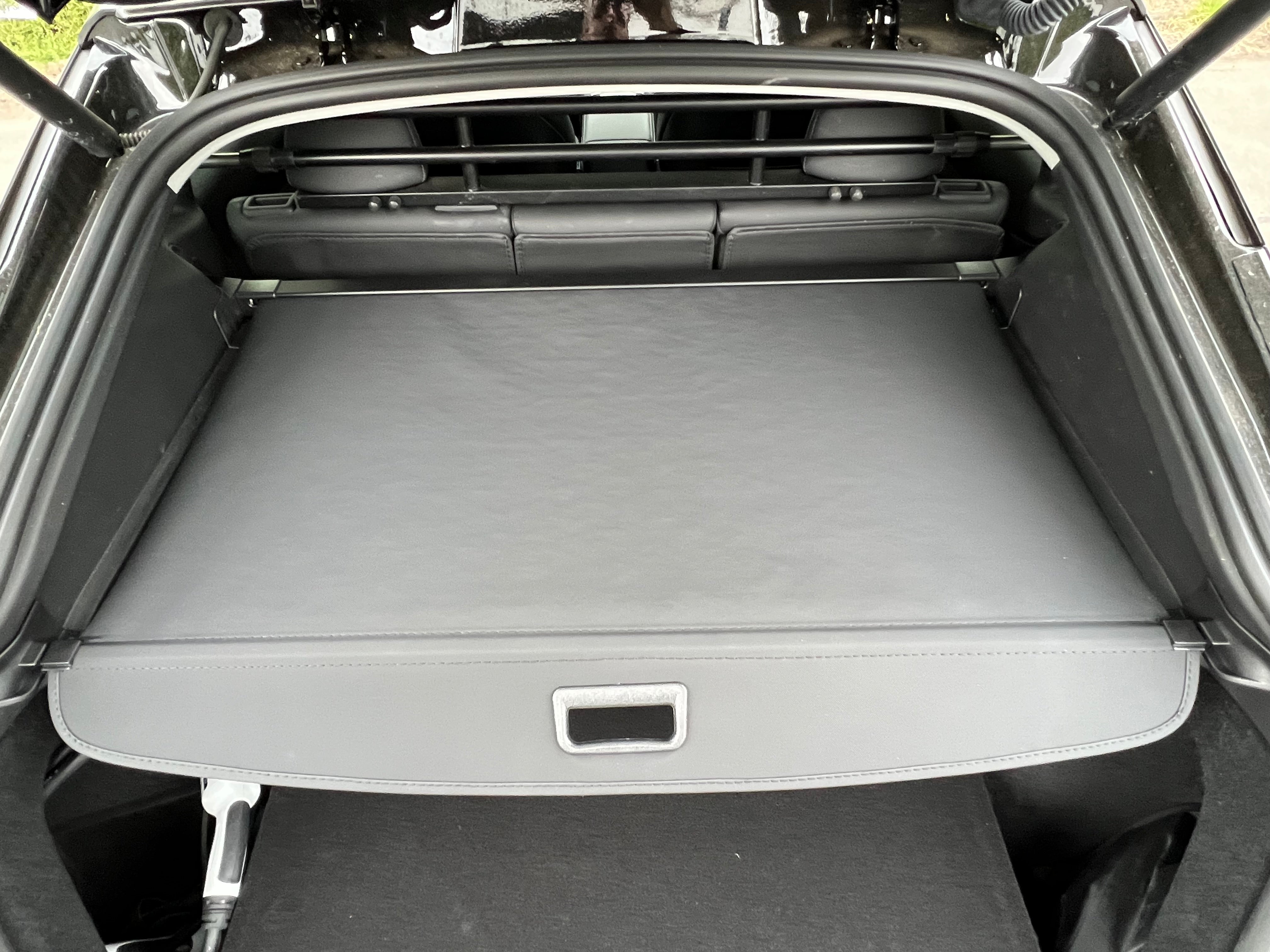 Trunk cover with roller for Tesla Model Y