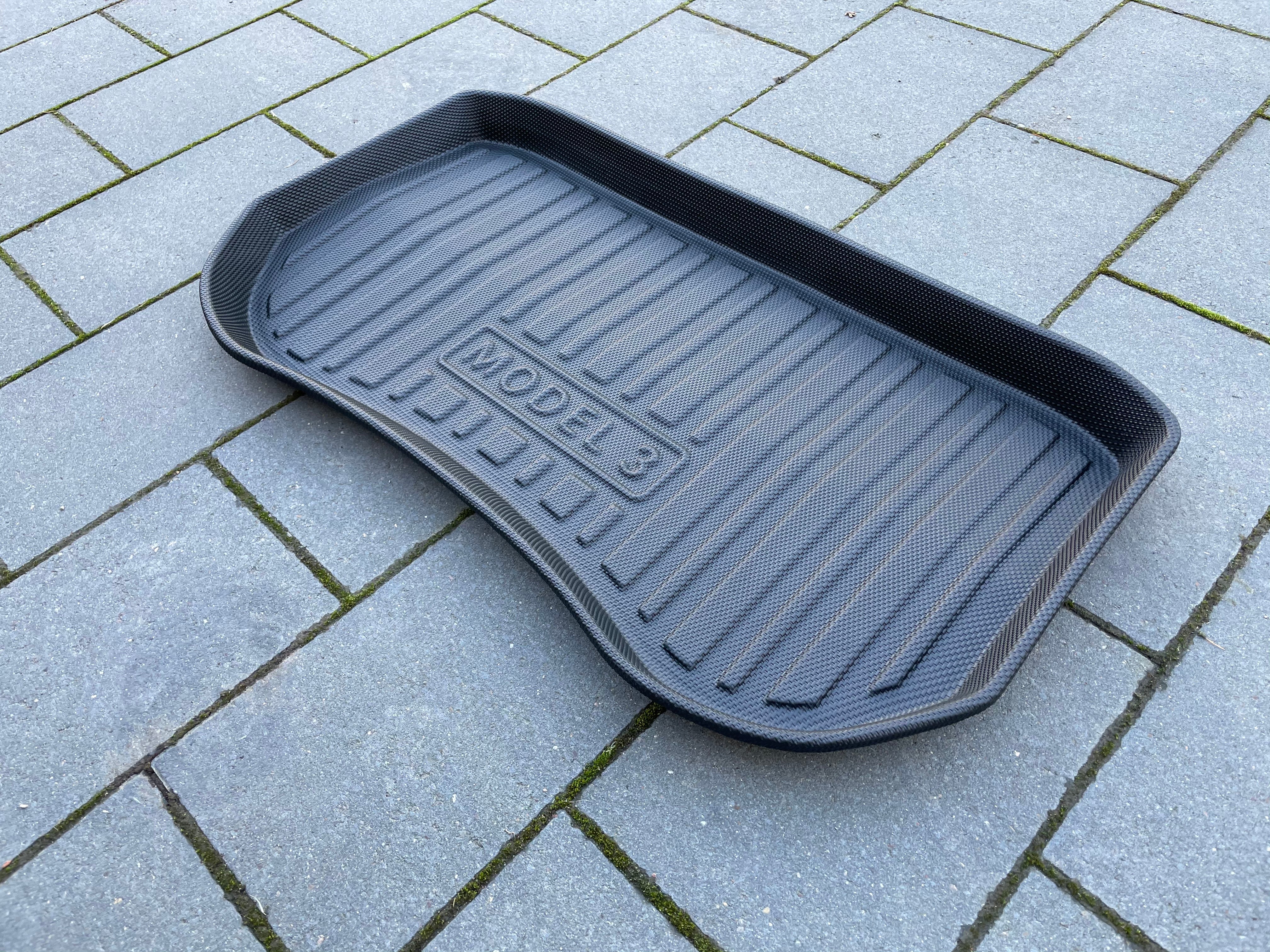 Tesla Model 3 small frunk mat - all-weather protective mat - stripe de – E-Mobility  Shop