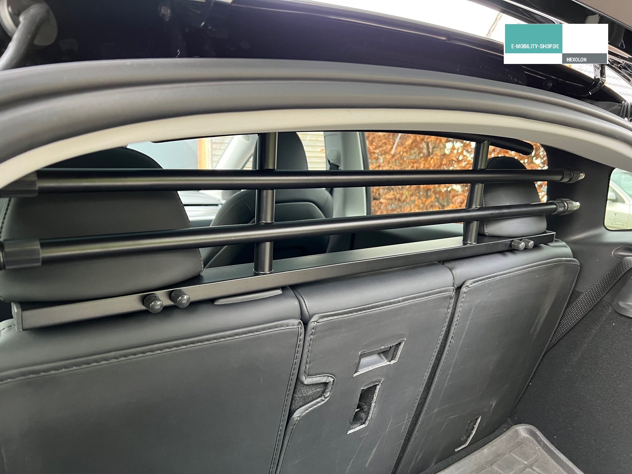 Tesla Model Y Dog Guard - Luggage Compartment Divider – E-Mobility