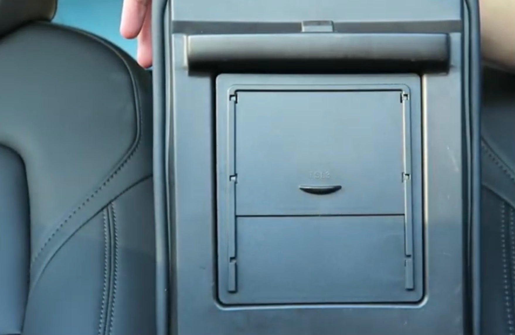 Secret compartment box under the armrest for Tesla Model 3 and Y - Hid – E-Mobility  Shop